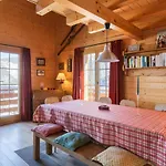 Montebello Cozy, Classic Swiss Chalet With Stunning Views La Tzoumaz