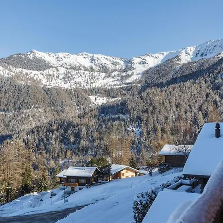 Alpesi faház Montebello Cozy, Classic Swiss Chalet With Stunning Views La Tzoumaz