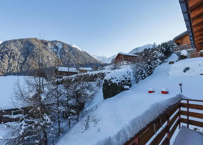 Cozy, Classic Swiss Chalet With Stunning Views *