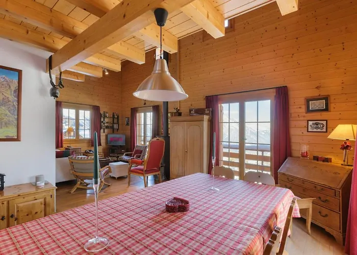 Montebello Cozy, Classic Swiss Chalet With Stunning Views La Tzoumaz
