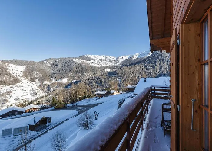 Montebello Cozy, Classic Swiss Chalet With Stunning Views La Tzoumaz